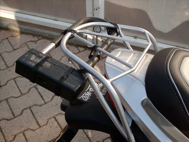 Porte-bagage-avec-U